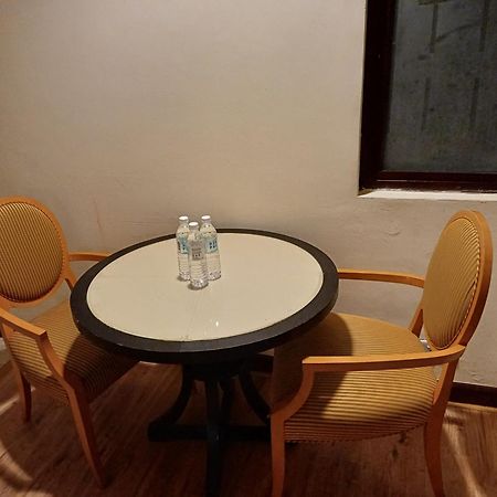 Times Square Grand Service Suite Kuala Lumpur Buitenkant foto