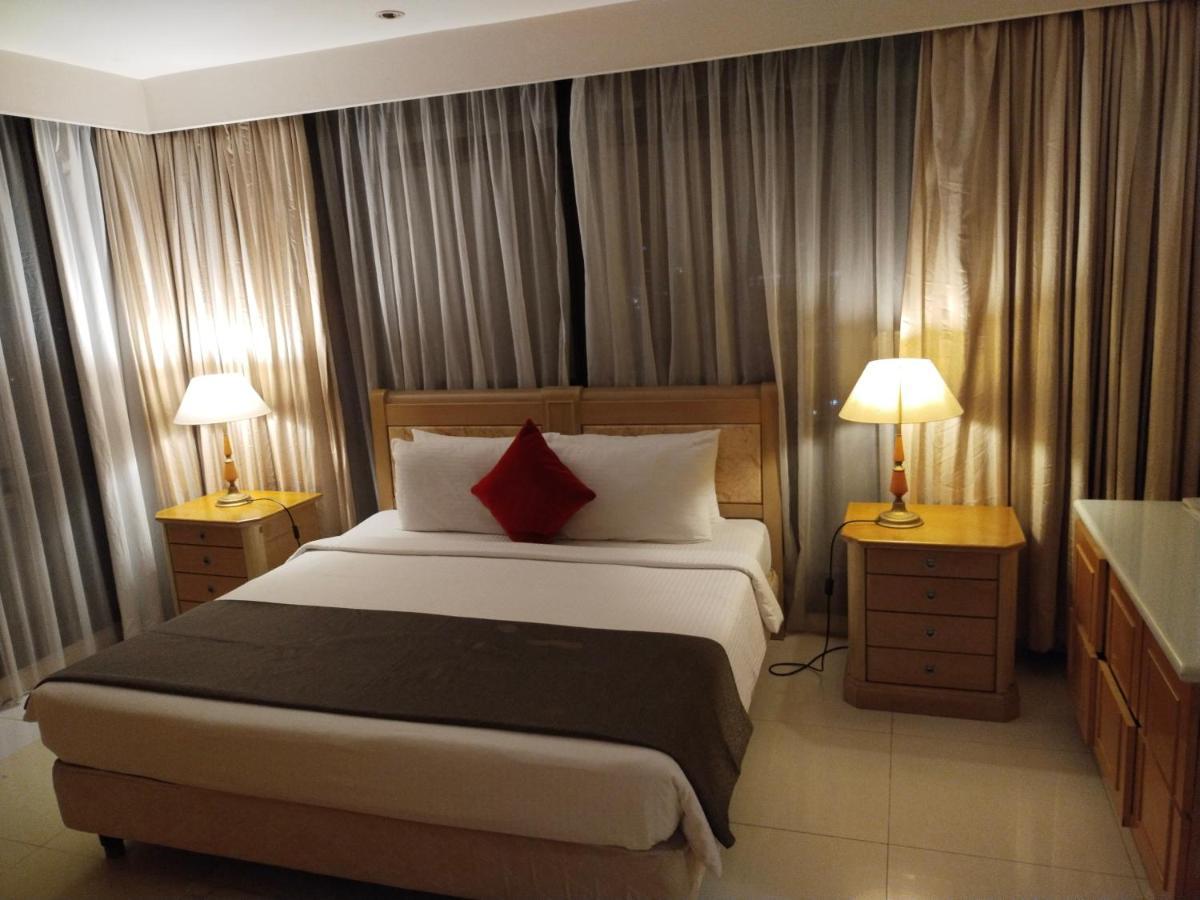 Times Square Grand Service Suite Kuala Lumpur Buitenkant foto